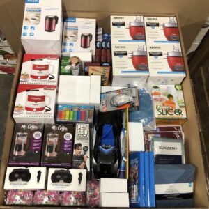 Kitchen utensils pallet